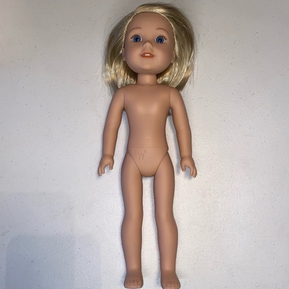 Wellie Wishers American Girl Camille Doll - Picture 10 of 13